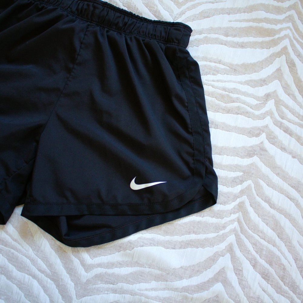 Nike | Dri-Fit Shorts W/ Slip Shorts - Picture 3 of 6
